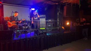 Надя Айривер - Cтранная любовь #романтика #любовь #сольный концерт #авторское #надя айривер