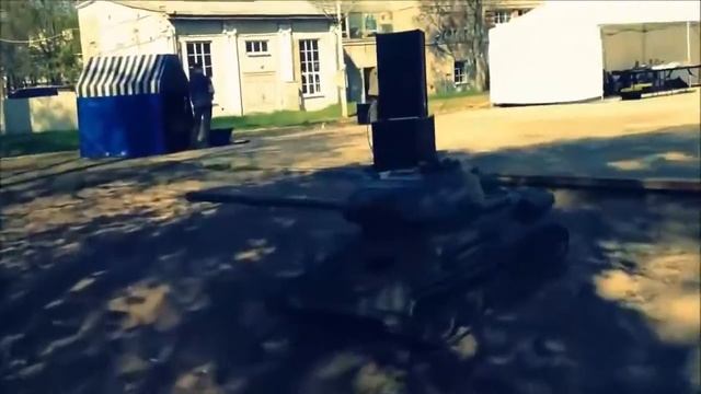 ТАНК Т-34 ПОМЕЩАЕТСЯ В БАГАЖНИК смотреть онлайн