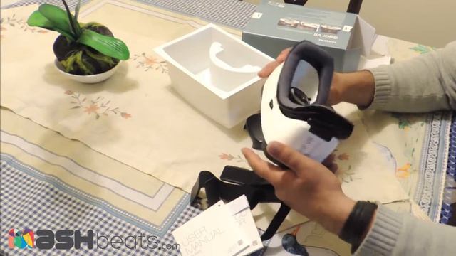 Sumsung Gear VR Unboxing, First look and Setup HD смотреть онлайн