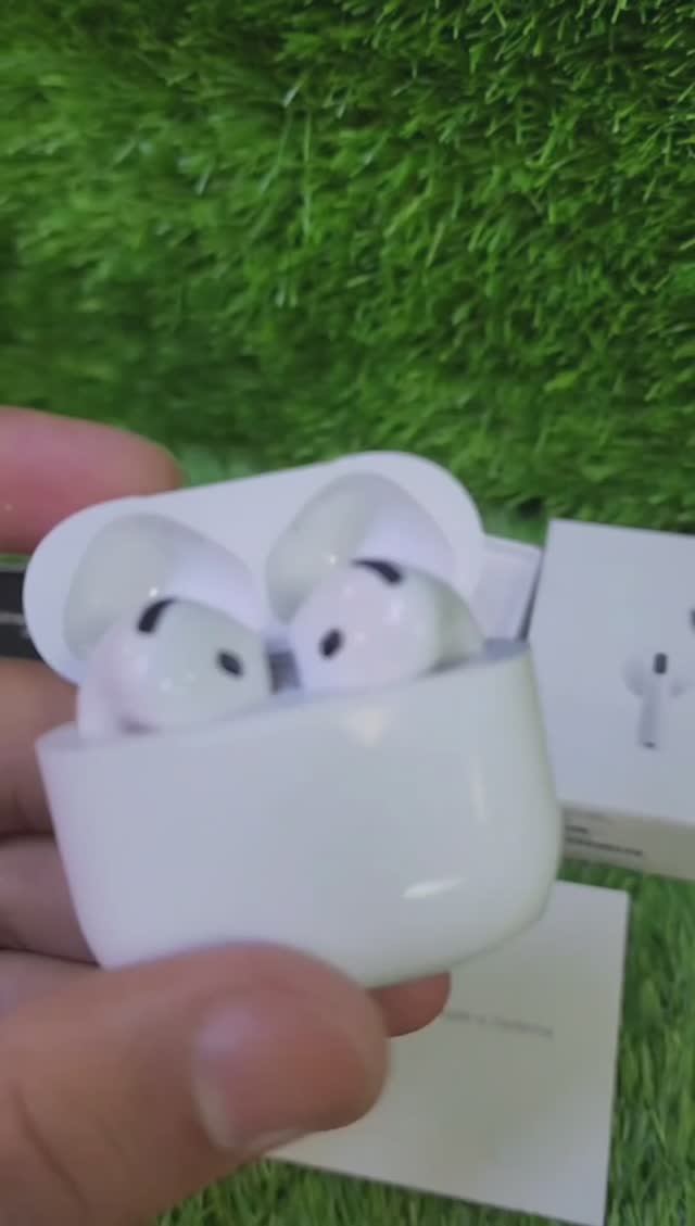AirPods 4 ANC