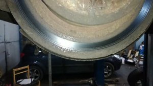 из за чего клинят колодки
