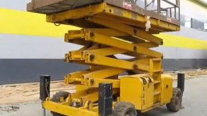 Ножничный дизельный подъемник  Haulotte H15SDX