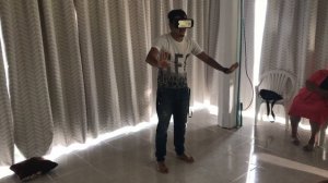 Samsung VR Glasses Virtual Reality family going crazy