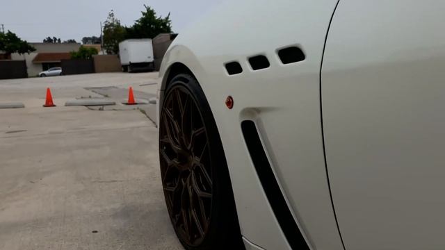 Maserati GranTurismo Stradale смотреть онлайн