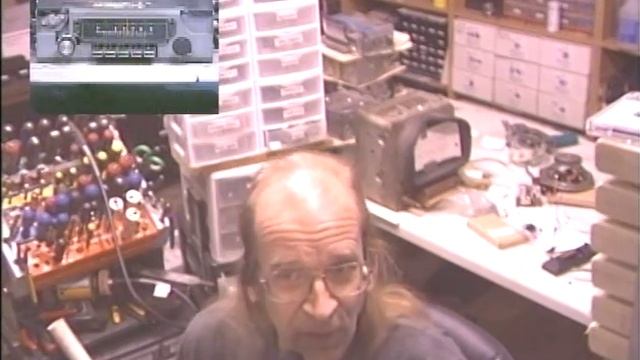 Barry's 8 Track Repair -1972 Plymouth Duster FM Conversion смотреть онлайн