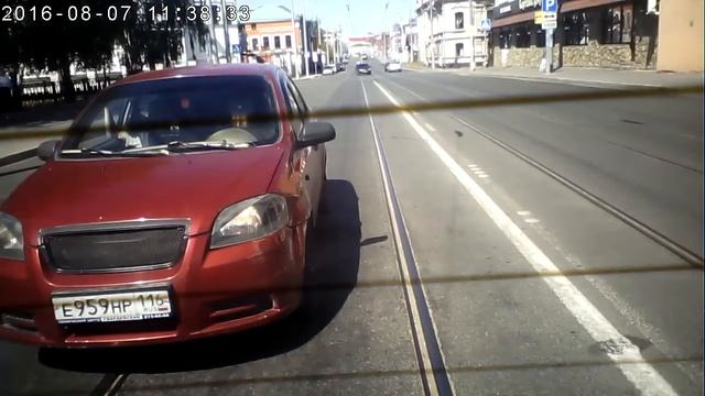 Вторая камера TrendVision aMirror смотреть онлайн