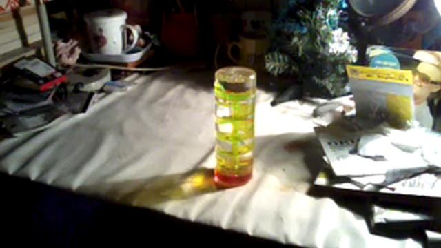 Пузырьки в колбе смотреть онлайн