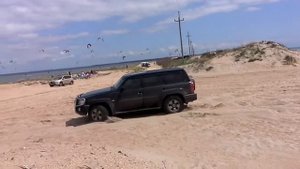 Yokohama Geolandar A/T-S G012
По песку на патруле