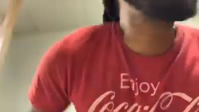 ciena man singing смотреть онлайн