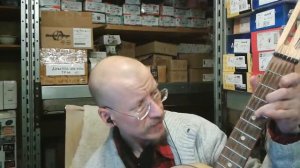 На тёмный ряд домов. Группа Браво.