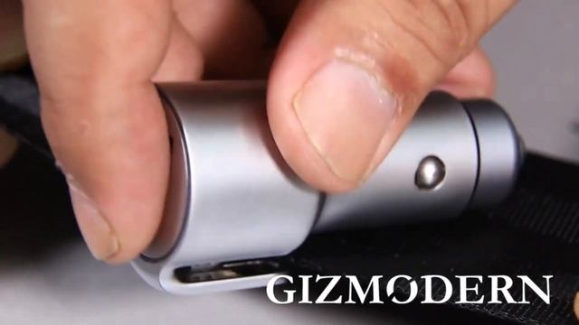 Dual Port Car Charger with Window Breaker and Seat Belt Cutter смотреть онлайн