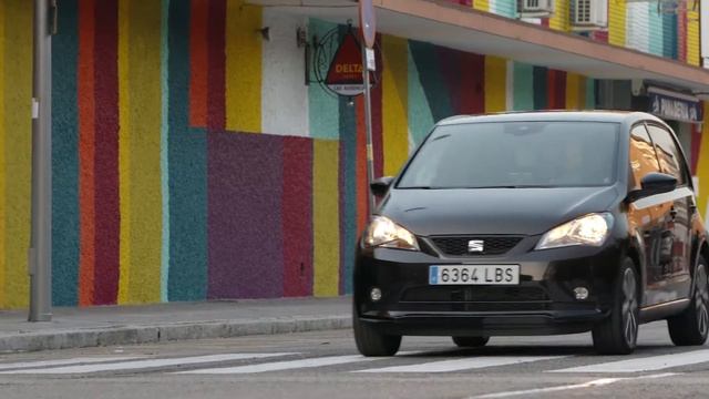 SEAT Mii Electric Dinámico, Video de SEAT смотреть онлайн