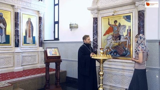 Иконостас храма вмч. Георгия Победоносца в Жилино, написанный иконописной мастерской Е.Ильинской