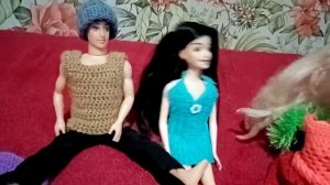 Вязанная одежда для кукол Барби и Кена