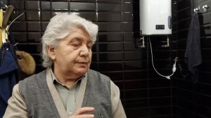 СОВЕТСКИЙ ПАРИКМАХЕР против БАРБЕРОВ! БРИТЬЁ В СССР!
