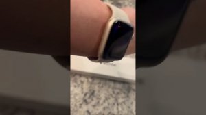 Apple Watch SE GPS, 40mm   Silver Aluminum Case with Abyss Blue Sport Band Review
