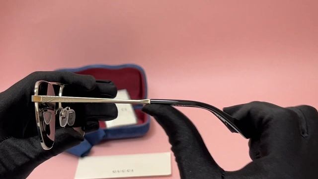 Gucci Sunglasses Model- Seasonal-Icon GG0743S Color-005 Silver-Black/Grey Lenses смотреть онлайн