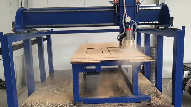 обработка дверного полотна на ЧПУ смотреть онлайн