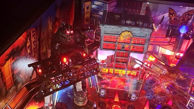 1 of the BIGGEST PRIVATE PINBALL COLLECTION in the world 🌎 смотреть онлайн