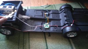 Звук мотора и звуковой сигнал Додж Чарджер