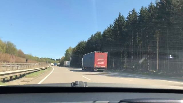 Maybach 62S 200km/hr (2) смотреть онлайн