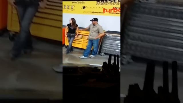 pontiac gto 1992 смотреть онлайн