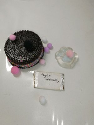 обзор на лапы и распаковка-чудо-сюрприза.