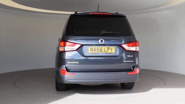 NA66LPY SsangYong Turismo 2.2 ELX 5dr Tip Auto 4WD Estate смотреть онлайн