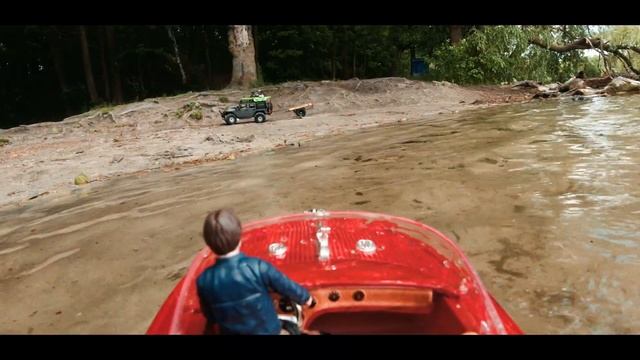 Scale RC Boat -with Axial Jeep SCX10 ii.