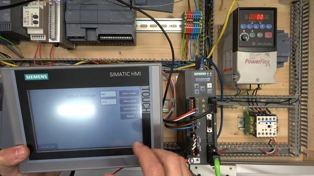 Siemens V90 Drive Factory reset, Backup Upload/Download Using V-Assist. Eng смотреть онлайн