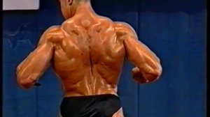 Фитнес тренер Сергей Зазирный