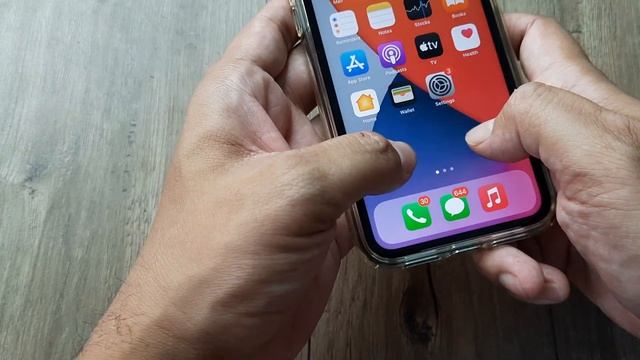 How to fix iphone touch screen not working| fix iphone 11 screen not responding to touch | iphone 1 смотреть онлайн