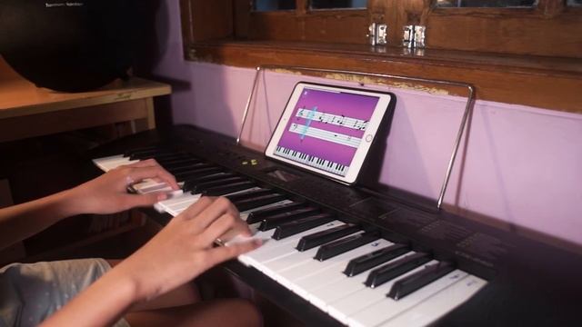 Lovely Billie Eilish Feat Khalid cover using simply piano смотреть онлайн