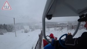 Чистим снег трактором погрузчиком со снегоротором!