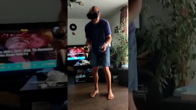 My daughter's VR is funny-scary. VR моей дочери страшнее реальных горных лыж. смотреть онлайн
