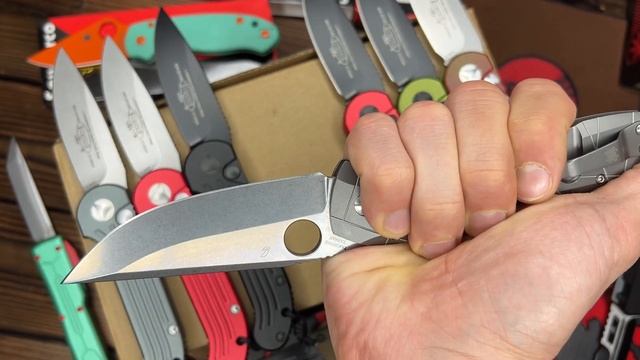 Реплика ножа Spyderco Nirvana - рукоять титан