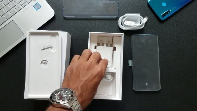 Huawei P30 Pro Unboxing / What's Inside The Box