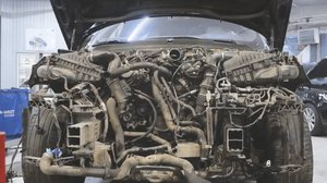Течь моторного масла на Range Rover 4.4 TD. Систематическая проблема.
