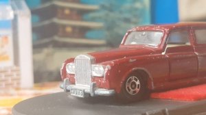 #Rolls Royce  Phantom VI #rollsroyce  #Queenalizabeth of Greatbritain by #tomica tomy no.f6 1976