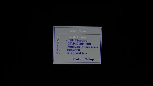 How to Install Windows 11 on Unsupported Hardware , No Secure Boot , No TPM . смотреть онлайн