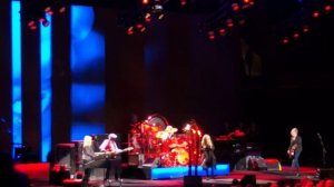 Tell Me Lies - Fleetwood Mac