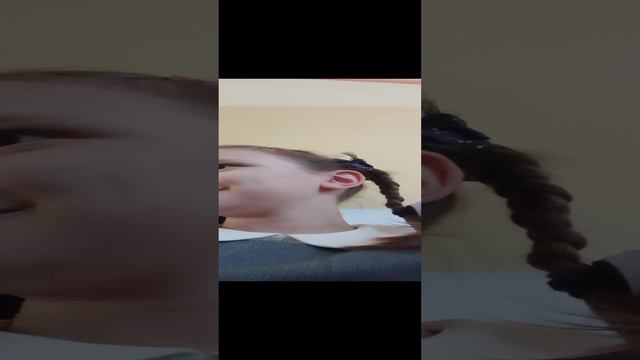 пристают в школе с бубликами напишите в комментариях я правильно сделала что дала дарвину ну бублик смотреть онлайн