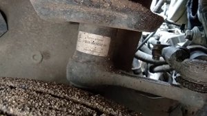 Цокот ДВС 11186, слышно снизу