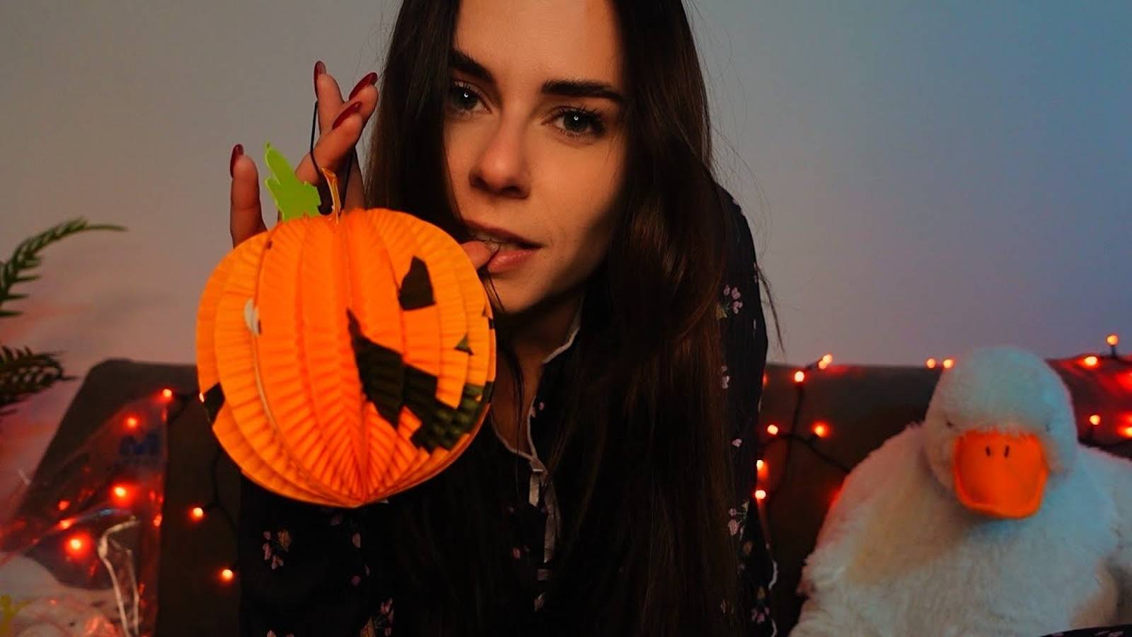 HeyHelen ASMR [21.10.2024] - АСМР УЮТНЫЙ Вечер ВМЕСТЕ 😴 Мои Осенние ПОКУПКИ 🎃 Уложу СПАТЬ