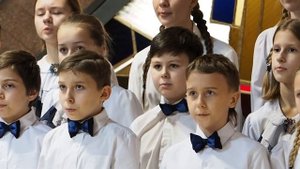 На Мамаевом кургане тишина. Музыка А.Пахмутовой, слова В.Бокова