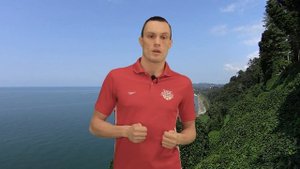 Плавание в бассейне без очков.