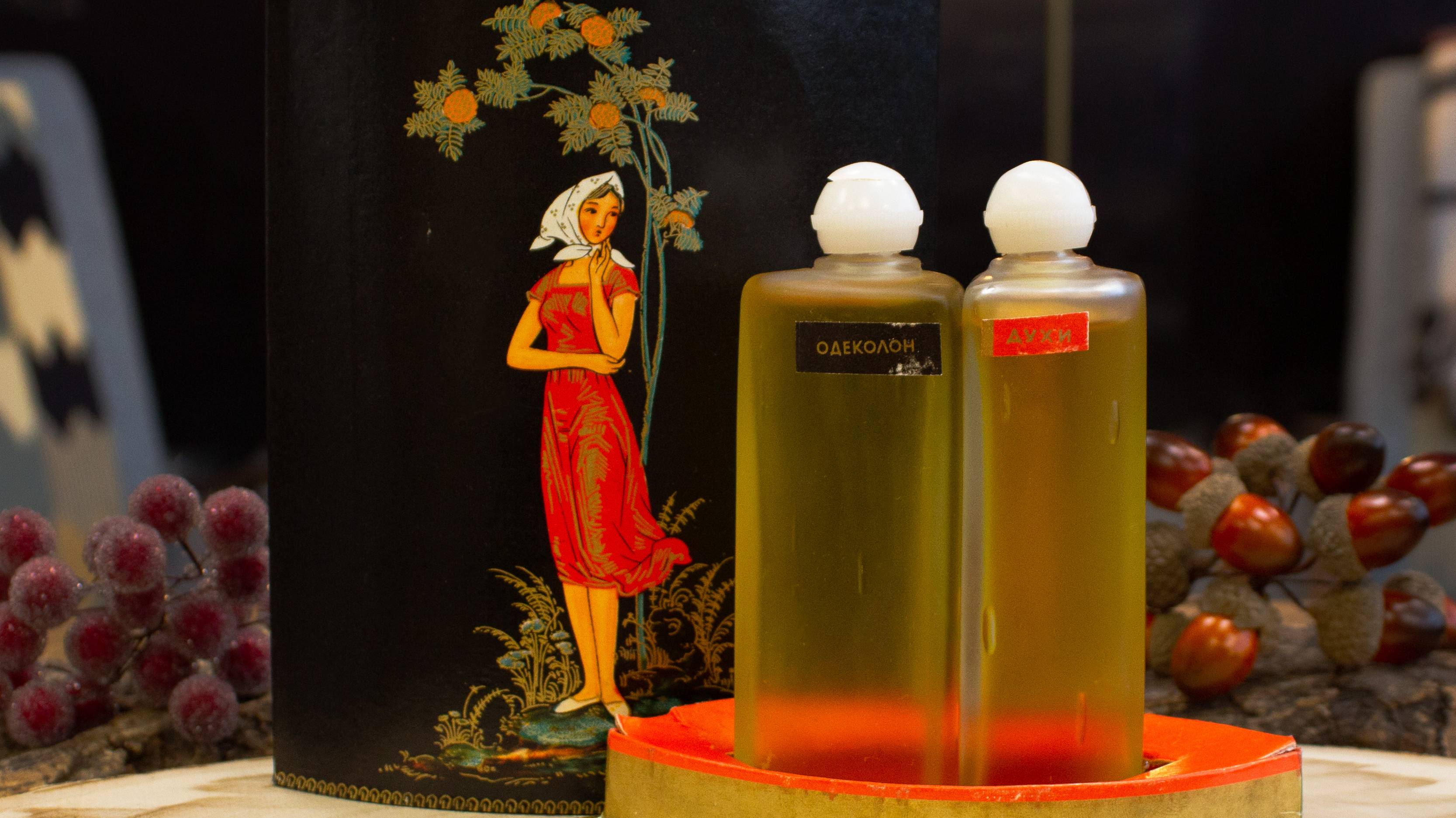 Одеколон и духи Рябинушка