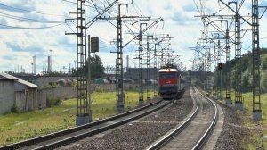 Электровоз ЧС7  с пассажирским