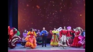 Цыганская дорога-она не до порога! Она ведет до самых звезд!