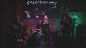 Нежданные Гости - Неоновый Город (live), 18.11.2022, г. Москва, клуб «Glastonberry»